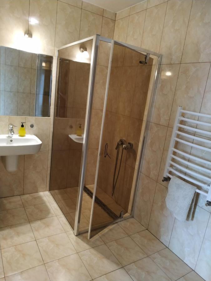 Apartamento Gosciniec W Ogrodzie Brusy Exterior foto