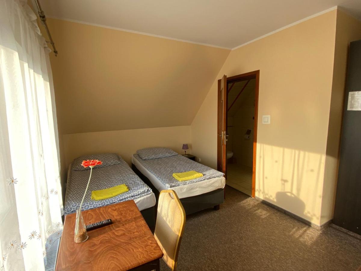 Apartamento Gosciniec W Ogrodzie Brusy Exterior foto